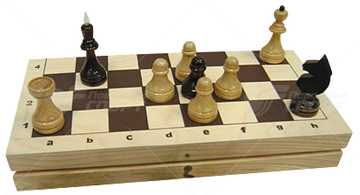 Шахматы обиходные (лакированные) с доской арт.Ш-1